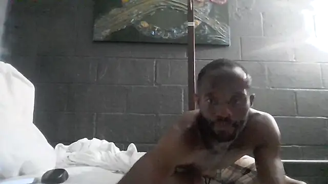 Snapshot of Maculine_Stayr chatting on 05-21-26, 11:40 Maculine Stayr online show from 05-21-26, 11:40