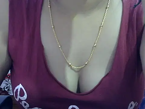 Snapshot of Your_wild_Dia chatting on 06-02-26, 06:02 Your wild Dia online show from 06-02-26, 06:02