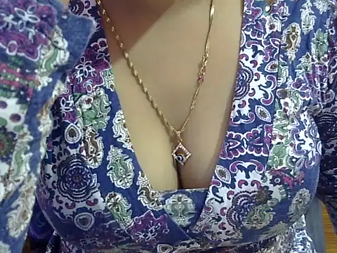 Your wild Dia online show from 11-03-25, 05:12