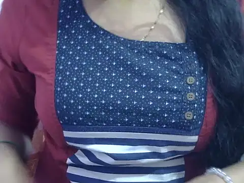 Your wild Dia online show from 12-15-25, 04:40