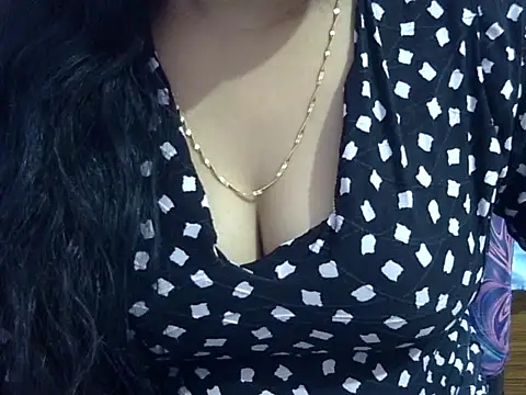 Your wild Dia online show from 12-15-25, 07:09