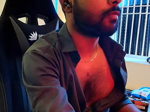 Snapshot of SHENOY3 chatting on 05-22-26, 10:35 SHENOY3 online show from 05-22-26, 10:35
