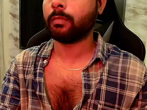 Snapshot of SHENOY3 chatting on 05-06-26, 06:12 SHENOY3 online show from 05-06-26, 06:12