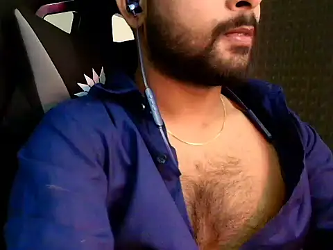 Snapshot of SHENOY3 chatting on 05-17-26, 05:24 SHENOY3 online show from 05-17-26, 05:24