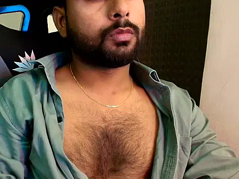 Snapshot of SHENOY3 chatting on 05-15-26, 07:23 SHENOY3 online show from 05-15-26, 07:23