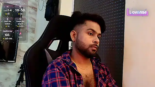 Snapshot of SHENOY3 chatting on 07-06-26, 11:06 SHENOY3 online show from 07-06-26, 11:06