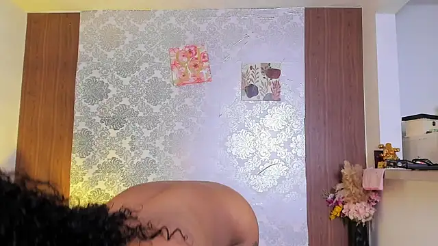 kelly thomson online show from 11-17-25, 11:09