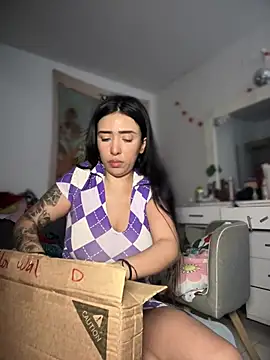 kiaraglam2 online show from 01-15-26, 02:31