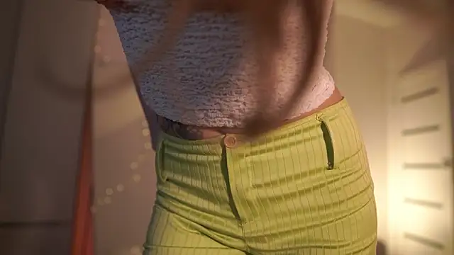 Weeissy online show from 03-20-26, 05:58