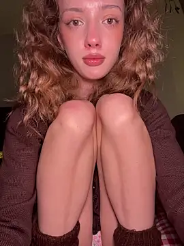 Snapshot of Weeissy chatting on 01-09-26, 05:42 Weeissy online show from 01-09-26, 05:42