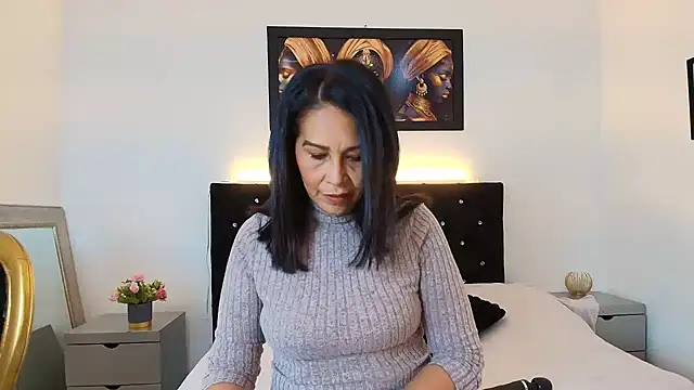 Shanon mature online show from 06-10-26, 07:26