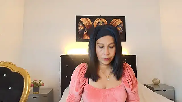 Shanon mature online show from 06-11-26, 07:33