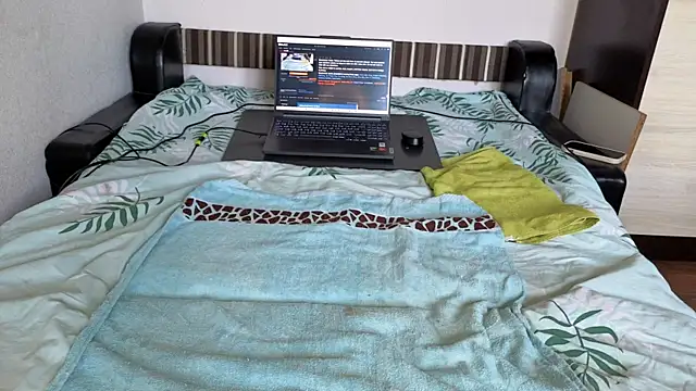 Snapshot of sweet-tinqerbell chatting on 07-06-26, 11:28 sweet-tinqerbell online show from 07-06-26, 11:28