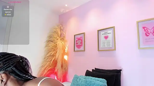 EmmySweett online show from 11-06-25, 08:13