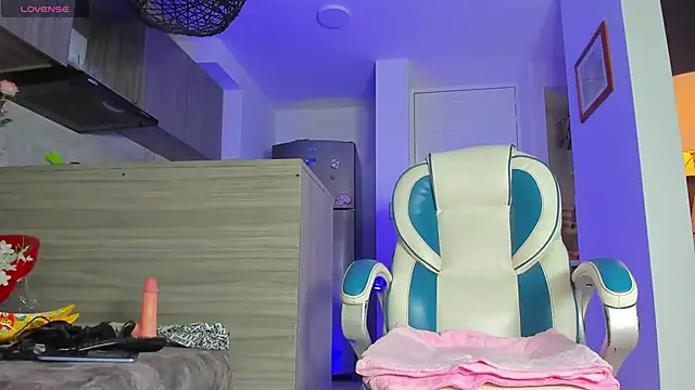 SammyGirlTS online show from 10-11-25, 12:06