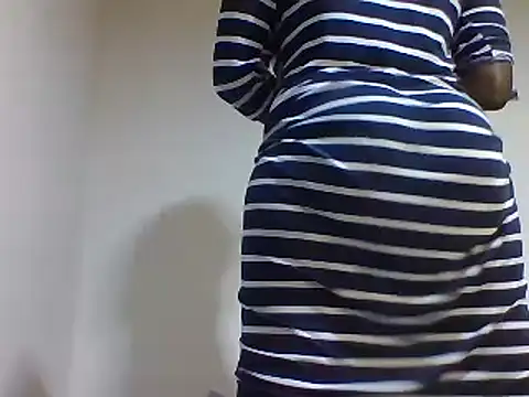 sweetelle09 online show from 03-16-25, 12:34