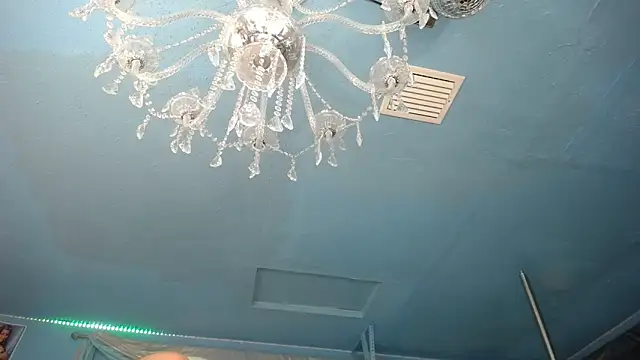 ADRIANNA FOX online show from 11-08-25, 07:17