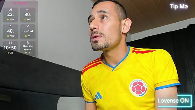 jhonyalzate2 online show from 07-03-26, 09:43