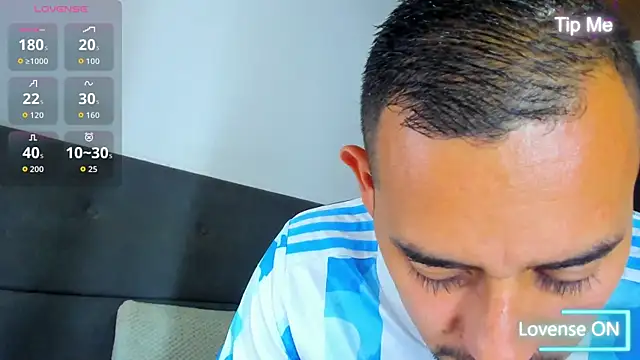 jhonyalzate2 online show from 09-15-25, 12:22