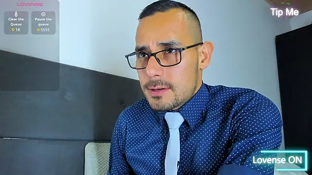 jhonyalzate2 online show from 09-09-25, 03:16