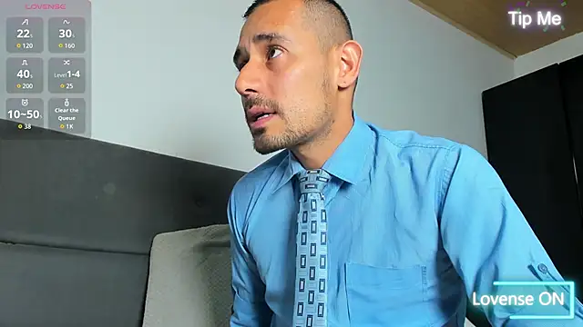 jhonyalzate2 online show from 06-15-26, 12:33