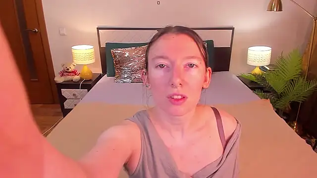 Snapshot of CatherineWalls chatting on 07-09-26, 02:56 CatherineWalls online show from 07-09-26, 02:56