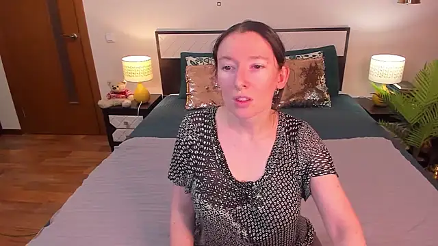 CatherineWalls online show from 05-26-26, 03:15