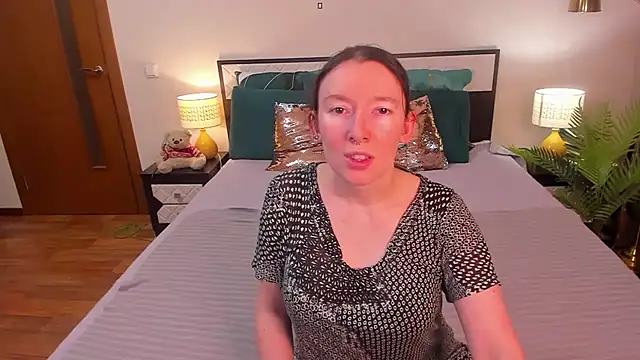 CatherineWalls online show from 03-12-26, 07:56