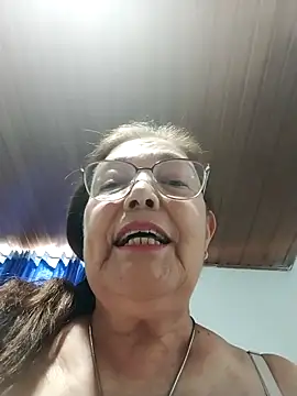 Vicky Rosse online show from 12-01-25, 04:41