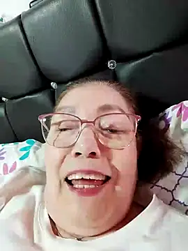 Vicky Rosse online show from 02-26-26, 09:04