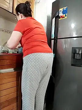 Snapshot of Vicky_Rosse chatting on 05-19-26, 04:58 Vicky Rosse online show from 05-19-26, 04:58