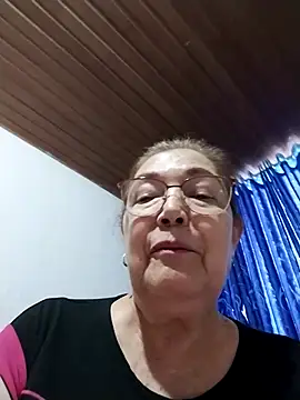 Vicky Rosse online show from 09-28-25, 10:06