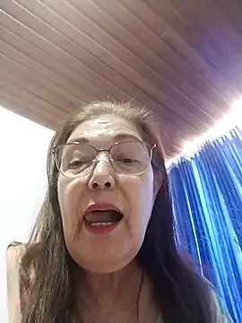 Vicky Rosse online show from 10-07-25, 04:41