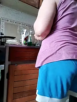 Vicky Rosse online show from 02-14-26, 03:12