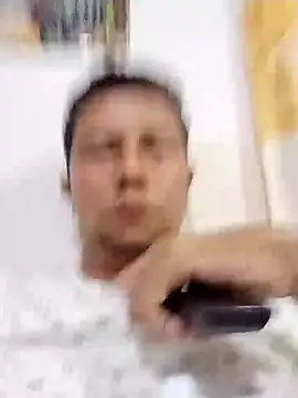 Lachuchaenlacara1988 online show from 02-01-25, 02:47