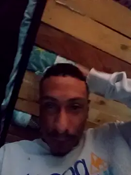 Snapshot of mellow_smoke chatting on 11-15-25, 11:47 mellow smoke online show from 11-15-25, 11:47