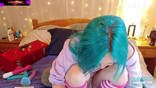 thetinyblue online show from 11-03-25, 05:38