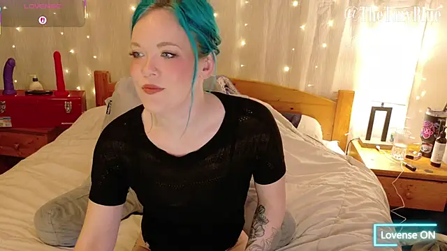 thetinyblue online show from 02-09-26, 05:44