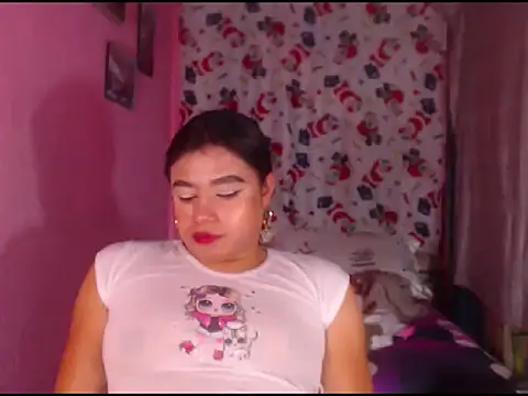 katrinawillff online show from 12-20-25, 05:27