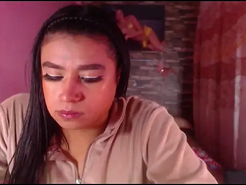 katrinawillff online show from 11-05-25, 05:21