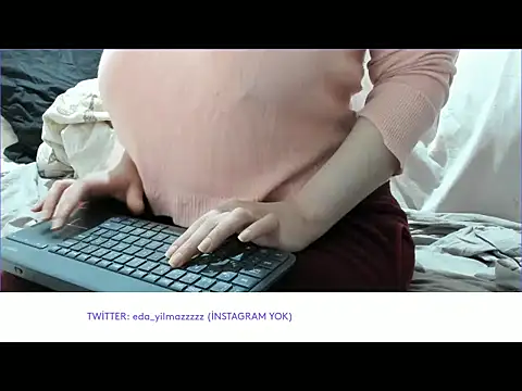 sexy modelll online show from 11-18-25, 04:43