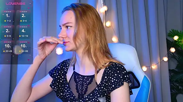 Ramona    online show from 10-14-25, 06:14