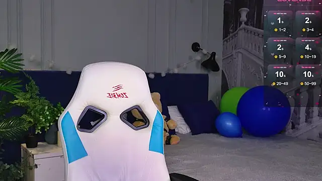 Ramona    online show from 09-26-25, 05:58