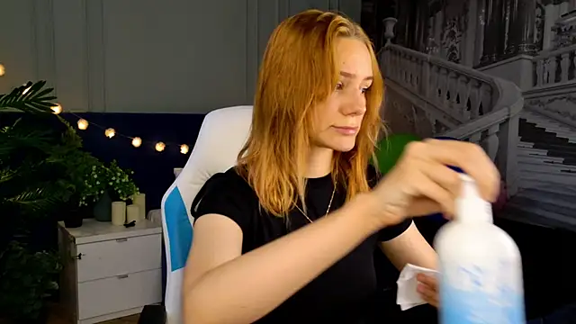 Ramona    online show from 09-14-25, 06:03