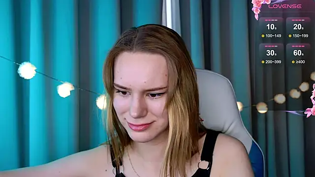 Ramona    online show from 03-04-25, 09:40