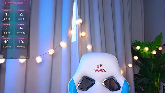 Ramona    online show from 10-17-25, 06:06