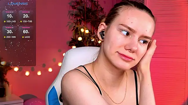 Ramona    online show from 03-11-26, 06:29