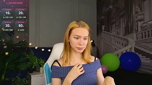 Ramona    online show from 09-16-25, 06:03