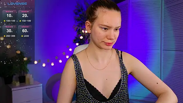 Ramona    online show from 04-04-26, 06:20