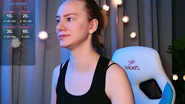 Ramona    online show from 02-03-26, 06:11